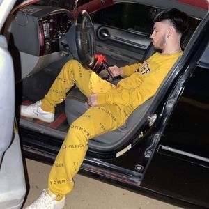 Meet your Posher, Lorenzo